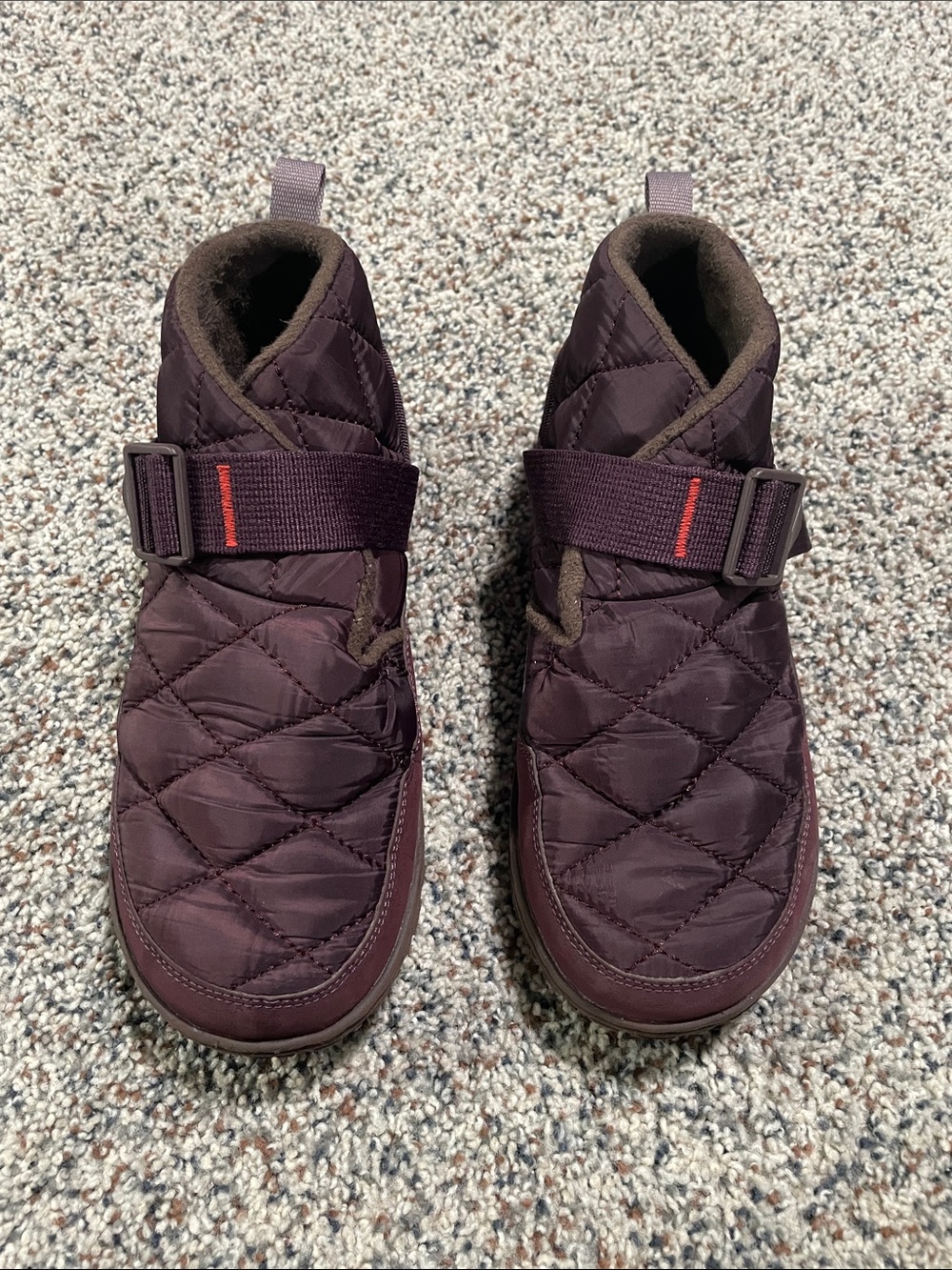 Chaco slippers sz 7.5
